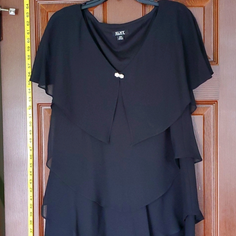 Great dress by SLNY